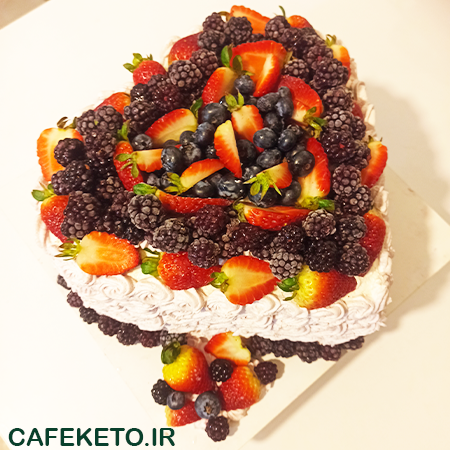 کیک تولد بری کتوژنیک